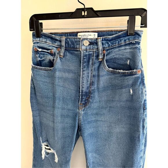 Abercrombie and Fitch The Ankle Straight Ultra High Rise Denim Jeans, Size 26/2 - Picture 3 of 8